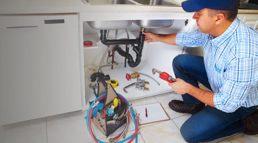 Professional expert plumbing services in Galveston, IN